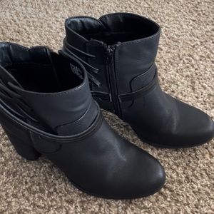 Cute black booties